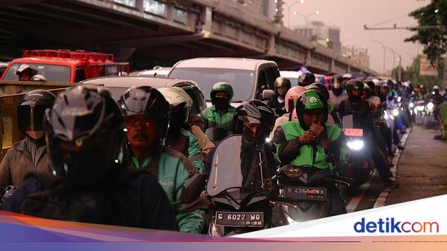 Deadline' Galian Biang Kerok Macet TB Simatupang