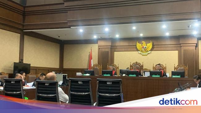 Pengacara Kasus Migor Klaim Suap untuk Hakim Bukan Rp 40 M, tapi Rp 60 M
