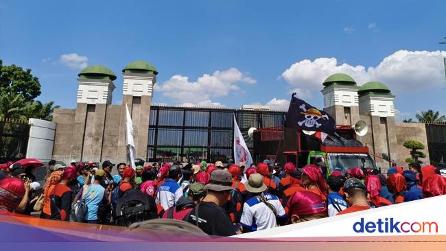 Peneliti CSIS soal Pemicu Demo: Rakyat Terhimpit Vs Wakil Rakyat Arogan