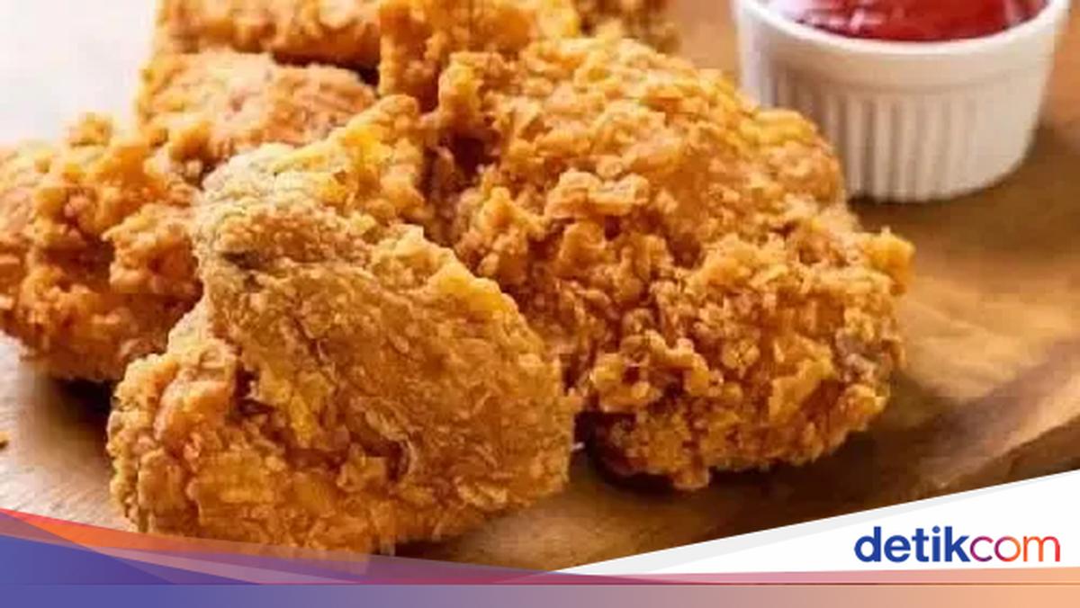 Anti Melempem! 4 Cara Menghangatkan Fried Chicken agar Tetap Renyah