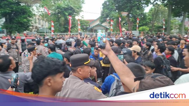 Sempat Memanas, Begini Kondisi Terkini Demo Mahasiswa Dekat Istana Bogor