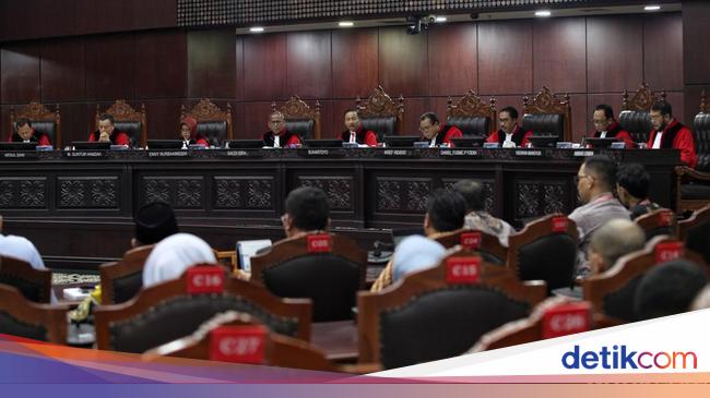 MK Tolak Gugatan Hasil PSU Pilgub Papua