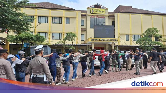 Hendak Ikut Demo Buruh di Jakarta, 60 Pelajar Bogor Diamankan