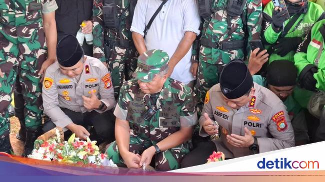 Kapolda Metro Usai Pemakaman Affan Kurniawan: Pengusutan Transparan-Objektif