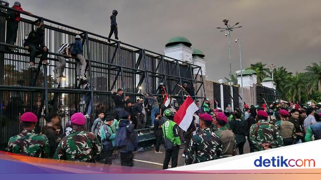 Pimpinan DPR Bakal Koordinasi ke Polri soal Mahasiswa Pendemo yang Ditahan