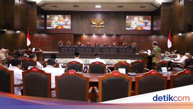 MK Tolak Gugatan UU Pengelolaan Zakat, Baznas Sambut Baik