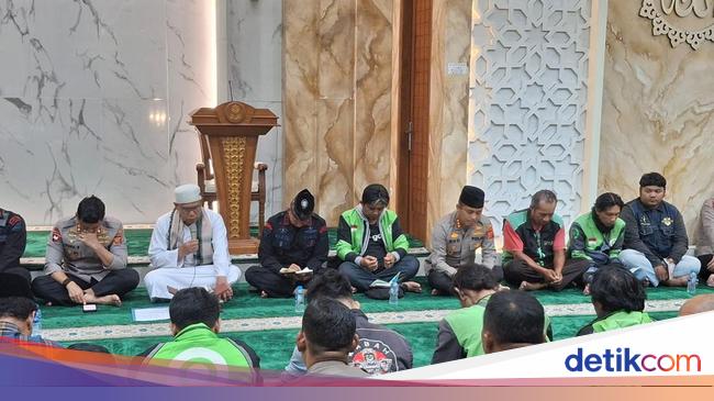 Polresta Bogor Gelar Doa Bersama untuk Affan Bareng Ojol, Brimob dan Kodim 0606