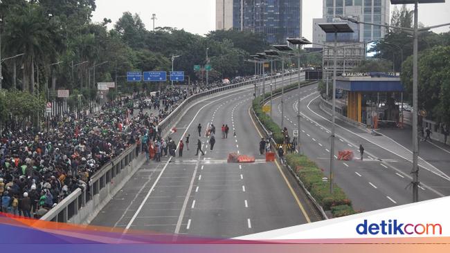 Titik-titik Jalan di Jakarta yang Ditutup Imbas Demo 29 Agustus Sore Ini