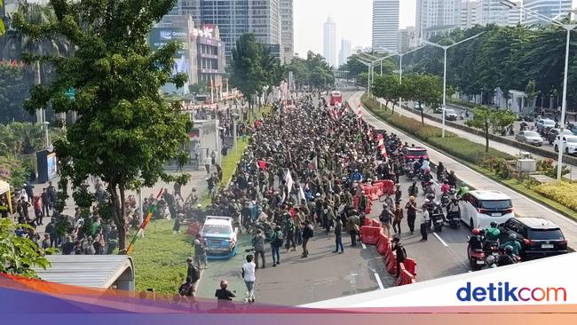 Situasi Demo 29 Agustus Terkini di Kwitang, Polda Metro dan Depan DPR