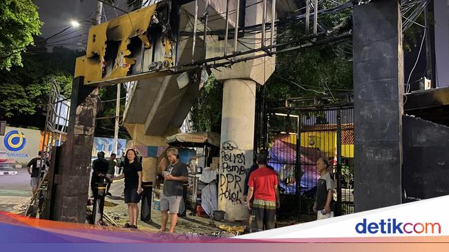 Sempat Ada Kericuhan, Begini Situasi di Sekitar Polsek Jatinegara Jaktim