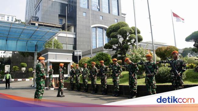 Kantor Kemenkeu Dijaga Pasukan TNI