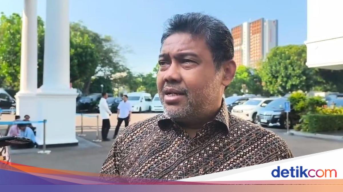 KSPI menolak kenaikan UMP DKI Jakarta 6,17% yang dinilai jauh dari Kebutuhan Hidup Layak. Simak penjelasannya:
