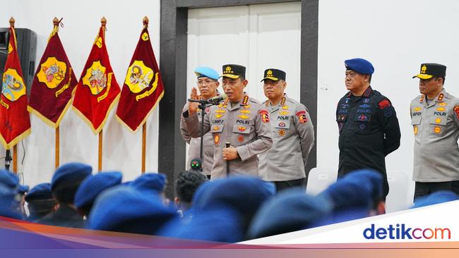 Kapolri Kunjungi Mako Brimob Kwitang, Apresiasi Jajaran Siaga Saat Kericuhan