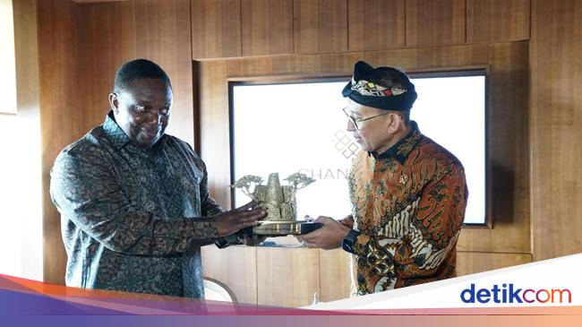 RI dan Zimbabwe Sepakat Berkolaborasi Budaya di CHANDI 2025