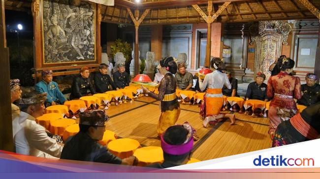 Lestarikan Tradisi Jamuan Kerajaan Bali, Kemenbud Gelar Kuliner Cara Puri