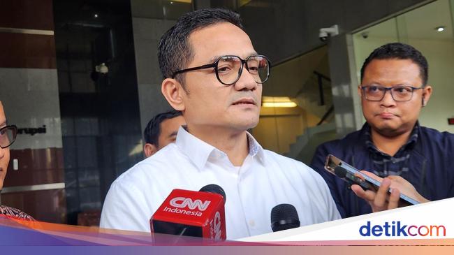 Kepala BPKH Usai Diperiksa di Kasus Korupsi Kuota Haji: Kami Dukung