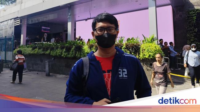 Cerita Warga Jakarta soal Situasi Pagi Ini: Kondusif, KRL Juga Ramai Banget