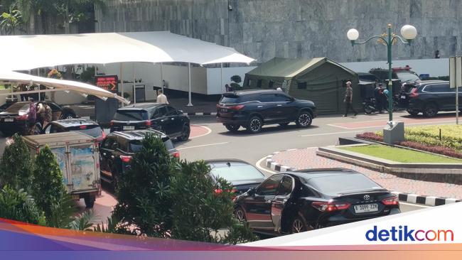 Rapat di DPR Mulai Ramai Menteri hingga Anggota Dewan, Begini Suasananya