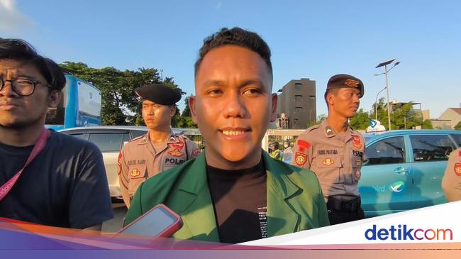 BEM SI Aksi Damai di DPR: Kami Menolak Tindakan Anarkis