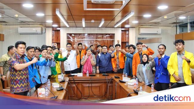 MPR RI Terima Audiensi BEM Sumsel, Tuntutan Mahasiswa Ditandatangani