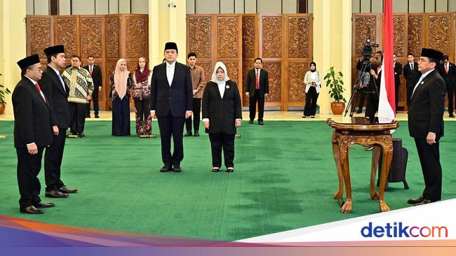 Sekjen DPR Lantik 2 Pejabat Tinggi Madya, Guru Besar Unej Jadi Kepala BKD