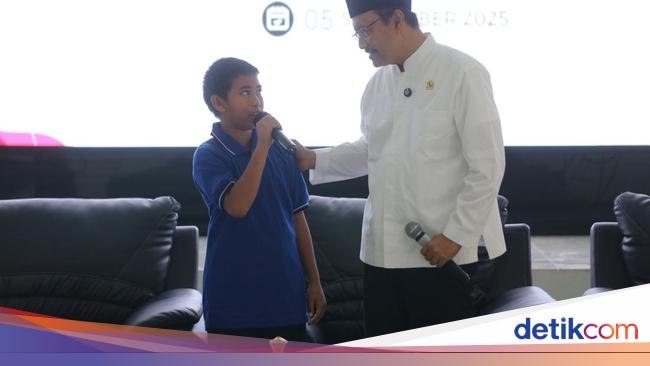 Mensos Puji Perkembangan Sekolah Rakyat di Makassar