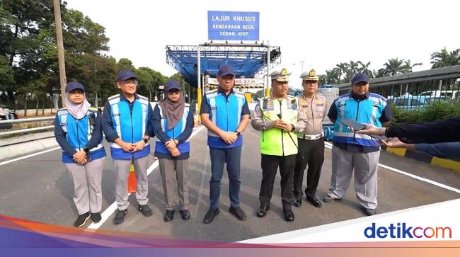 Kakorlantas-Dirut Jasa Marga Tinjau 7 Gerbang Tol, Arus Balik Long Weekend Terkendali