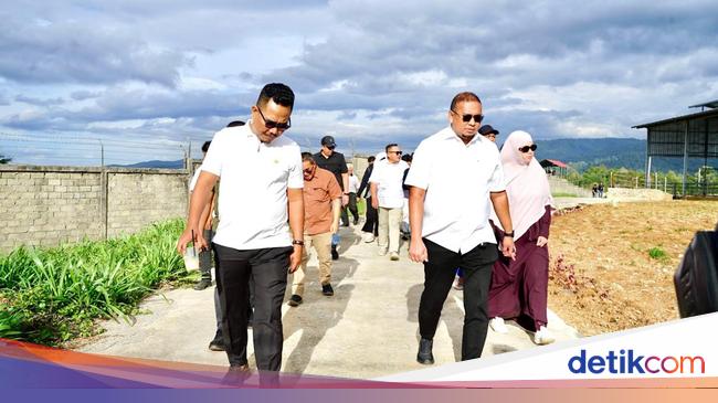 Andre Kunjungi Sirukam Dairy Farm Solok, Harap MBG di Sumbar Pakai Susu Lokal