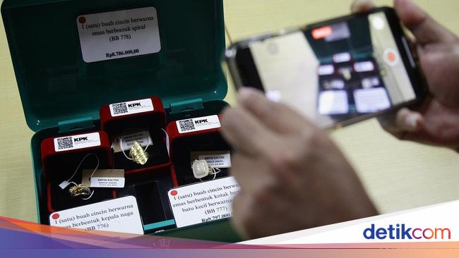 Siapa Mau Gelang Naga Emas Rp 67 Miliar yang Dilelang KPK?