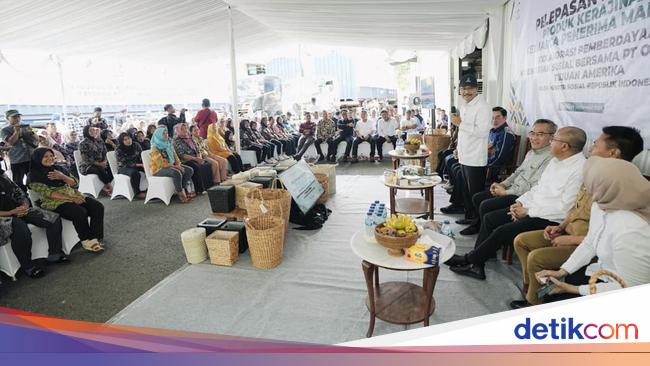 Mensos Lepas Ekspor 4 Kontainer Produk Kerajinan Tangan Karya KPM ke AS