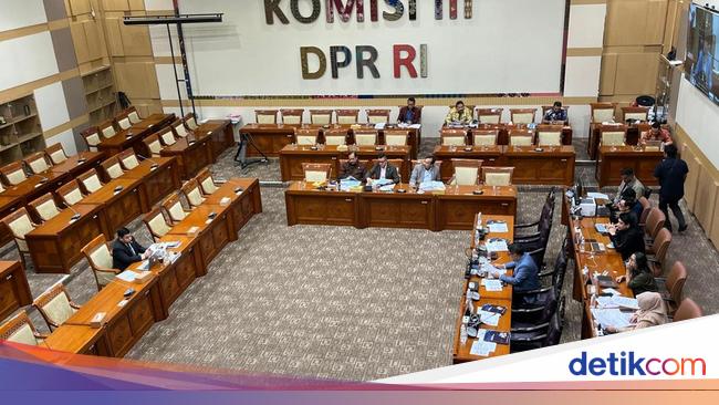 Legislator Cecar Calon Hakim Agung soal Keadilan: Jangan Jadi Corong UU