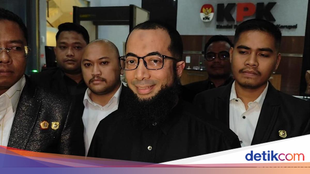 KPK Cecar Ustaz Khalid Basalamah Terkait Pengaturan Pembagian Kuota Haji