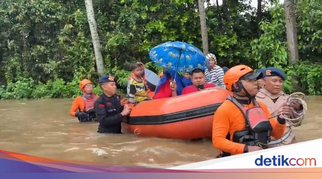 Banjir dan Longsor Terjang Bali, Polri Bantu Evakuasi Warga Terdampak
