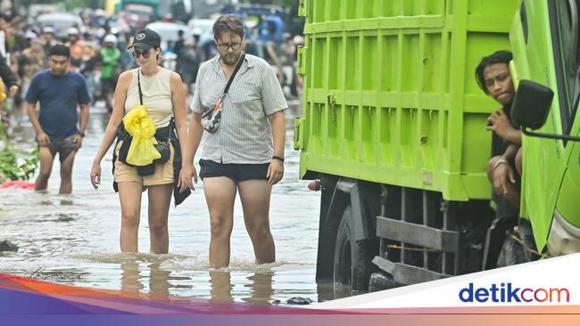 Pray for Bali, Dilanda Banjir Terparah Satu Dekade, 9 Orang Tewas, Turis Dievakuasi