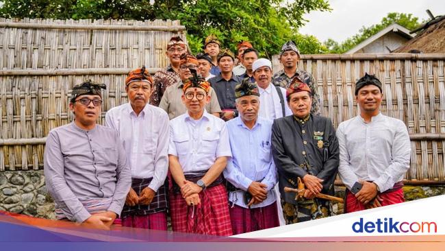 Ritual Mulud Bayan NTB, Fadli Zon: Tradisi Harus Dijaga Berkelanjutan