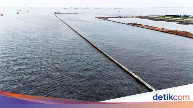 Legislator PKB Pertanyakan Izin Amdal Tanggul Beton di Cilincing