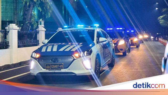 Beri Rasa Aman, Polda Metro Gelar Patroli Skala Besar di Jaksel