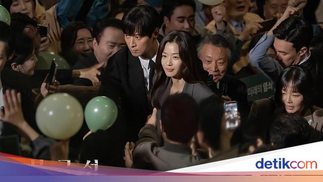 Jun Jihyun Kang Dong Won Tempest