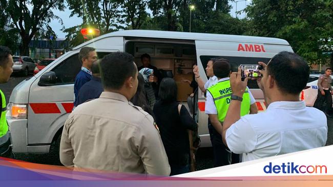 Jenazah Pilot Heli Jatuh di Mimika Tiba di Soetta, Dibawa ke Rumah Duka