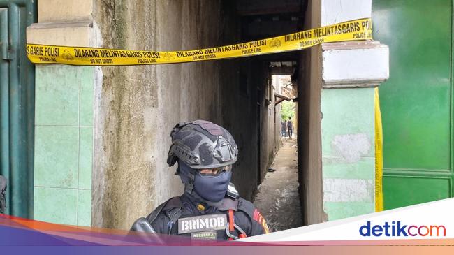 TKP Ledakan Pamulang Di-police Line, Warga Diimbau Menjauh Radius 10 Meter