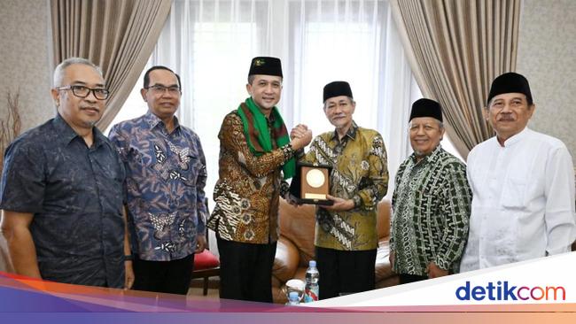 Mentrans Iftitah &amp; PB Mathlaul Anwar Perkuat Sinergi untuk Bangsa