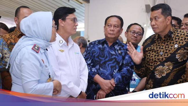Pastikan Pelayanan Publik Responsif, WamenPAN-RB Visitasi Bandara Soetta