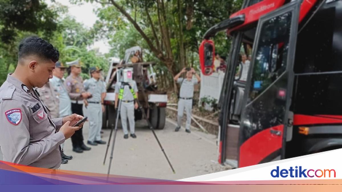 Tim TAA Polda Jatim Selidiki Penyebab Kecelakaan Maut Bus di Jalur Bromo