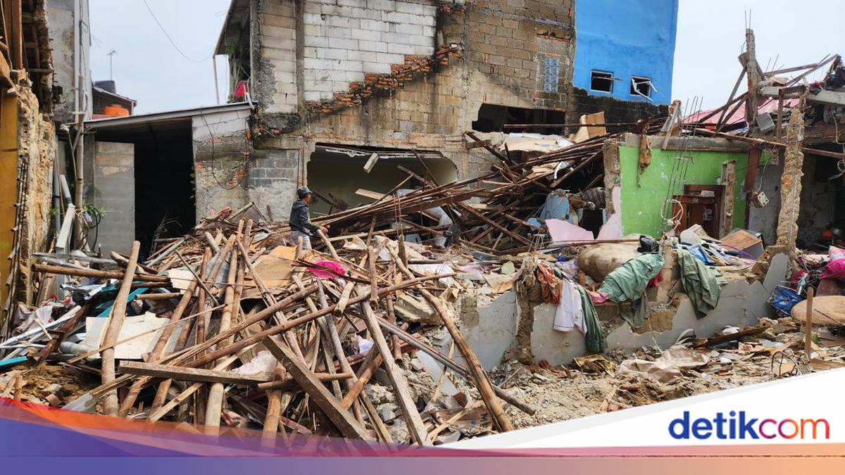 Terungkap Sebab Ledakan Bikin Rusak 20 Rumah di Pamulang