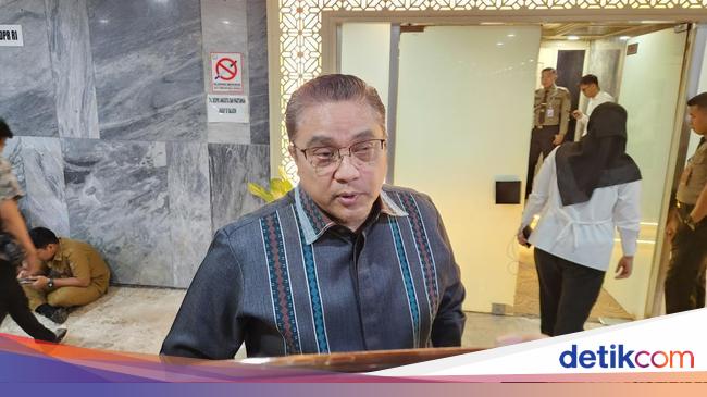 Komisi II DPR Bakal Tanya KPU soal Tak Buka Ijazah Capres-Cawapres Tanpa Izin