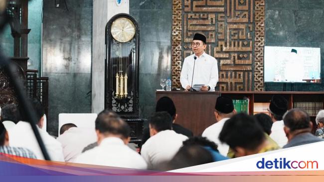 Hadiri Maulid Nabi, Fadli Zon Tekankan Nilai Budaya di Balik Tradisi Ini