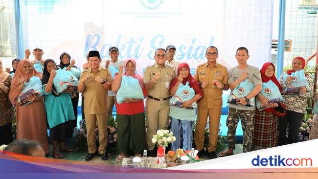 HUT Ke-15 BNPP, Mendagri Bagi 2.000 Paket Sembako ke Warga Tanah Tinggi
