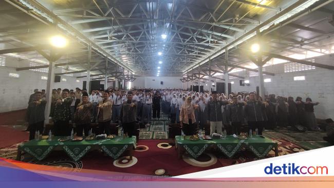 Kemendikdasmen Gelar Sosialisasi TKA di Magelang, Diikuti 16 SMA/SMK