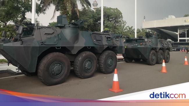 Koalisi Sipil Kritik Menhan soal TNI Jaga Gedung DPR: Tak Sejalan Tuntutan 17+8
