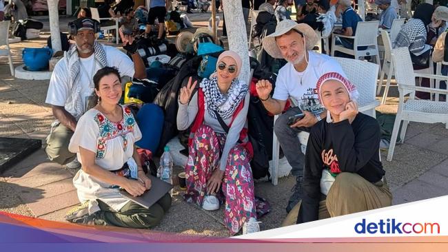 Gagal Berlayar ke Gaza, Wanda Hamidah di Tunisia hingga Kapal Terakhir Berangkat